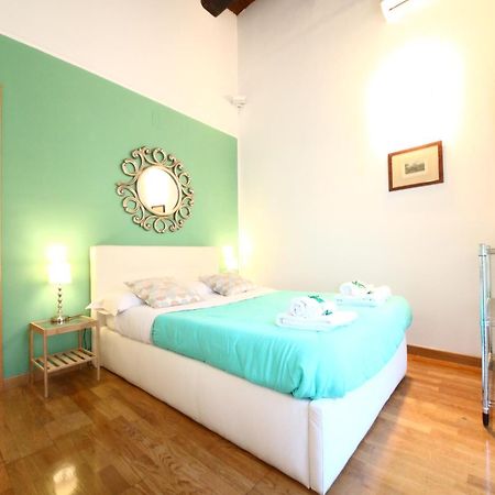 Talismano Luxury Rooms & Apartments Neapel Exterior foto
