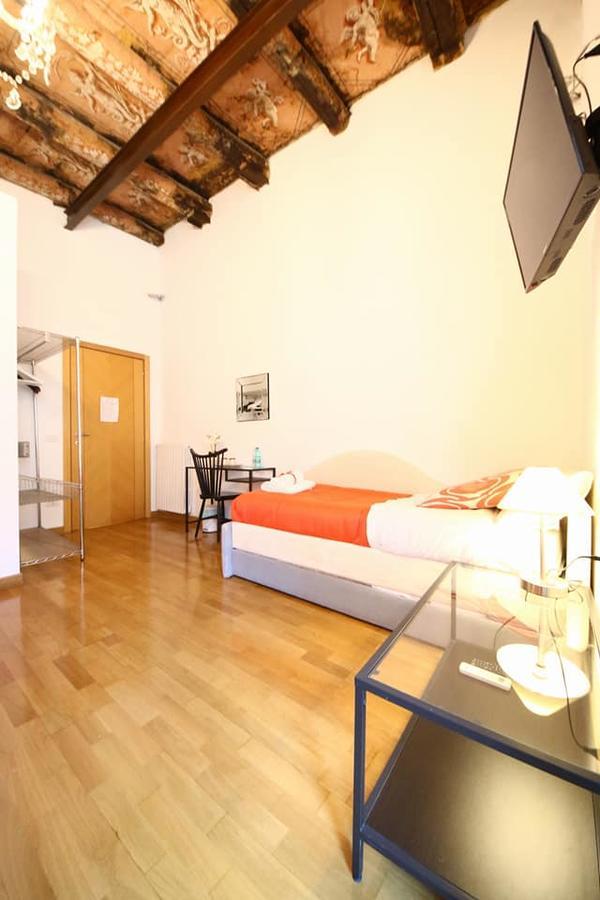 Talismano Luxury Rooms & Apartments Neapel Exterior foto