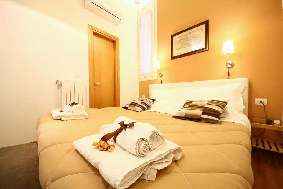Talismano Luxury Rooms & Apartments Neapel Exterior foto