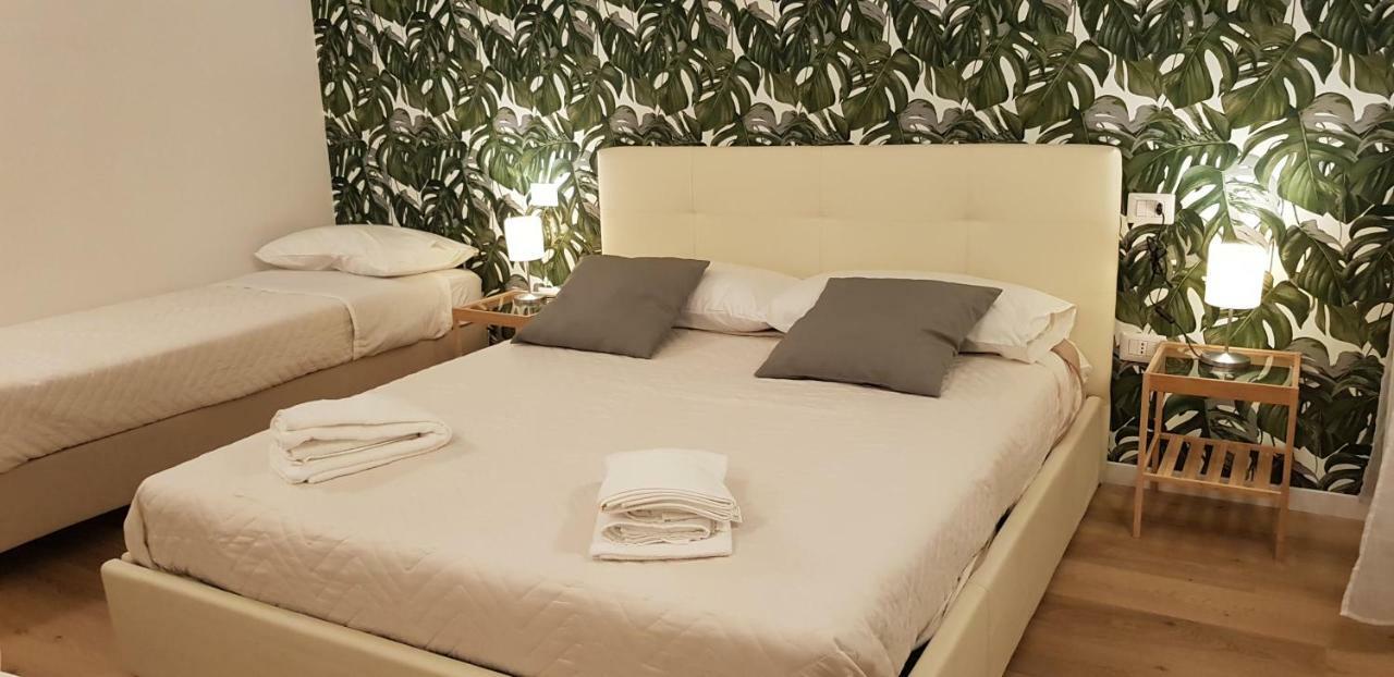 Talismano Luxury Rooms & Apartments Neapel Exterior foto